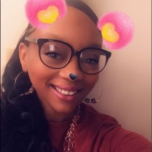 Meet your Posher, Sade